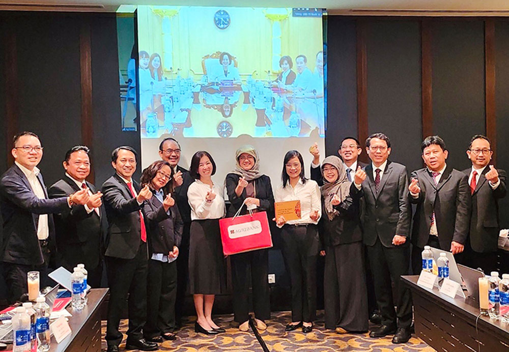 Agribank hop truc tuyen voi BoI ve tai chinh toan dien 2