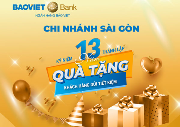BAOVIET Bank Sai Gon tang qua cho khach hang 2