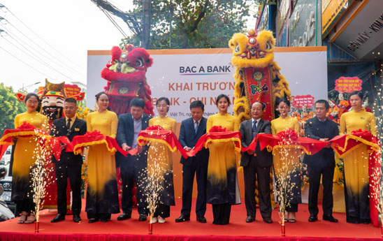 BacABank khai trương chi nhánh Phú Thọ
