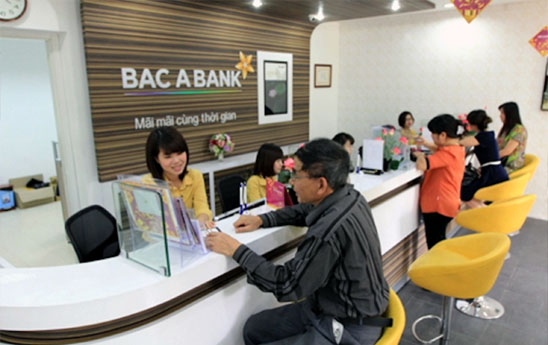 Bac A Bank anh hoat dong