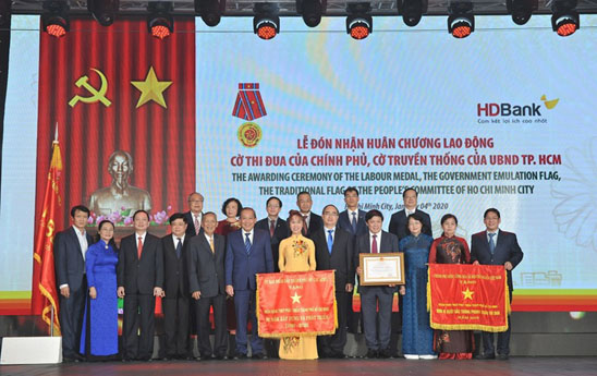 HDBank vung hanh trinh gop phan kien tao va phat trien