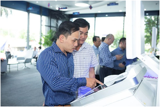 KienlongBank lan toa trai nghiem van phong All in One 2