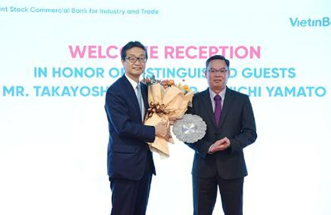 Lanh dao cap cao MUFG Bank tham va lam viec tai VietinBank 2