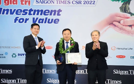 Nam A Bank duoc vinh danh Doanh nghiep vi cong dong