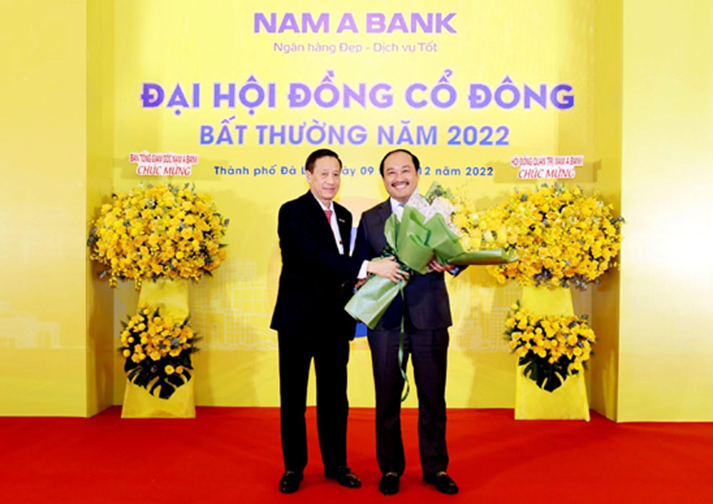Ong Tran Ngo Phuc Vu duoc bau giu chuc Chu tich 3