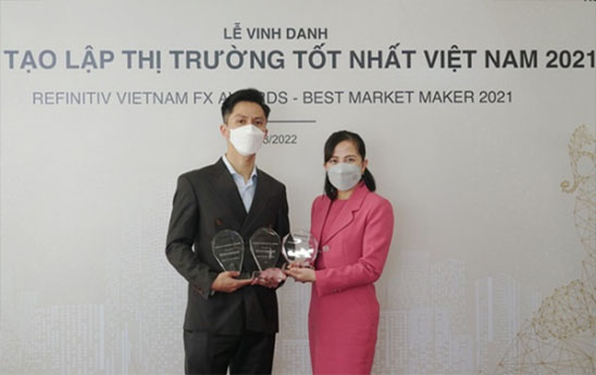 Techcombank giành 3 giải thưởng uy tín lĩnh vực ngoại hối matching