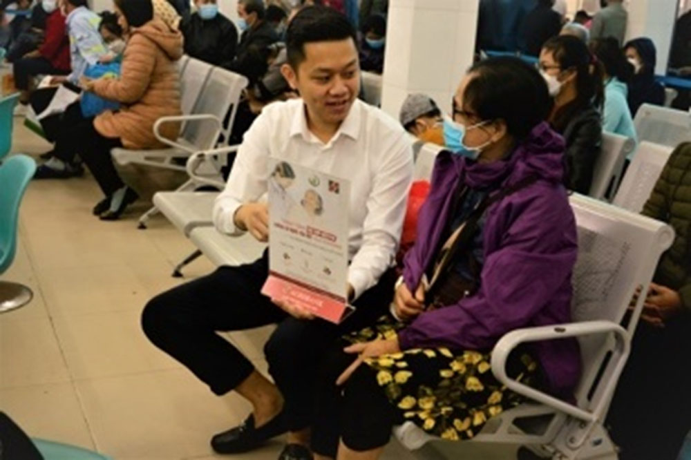 Trien khai dich vu thanh toan hoa don vien phi 2