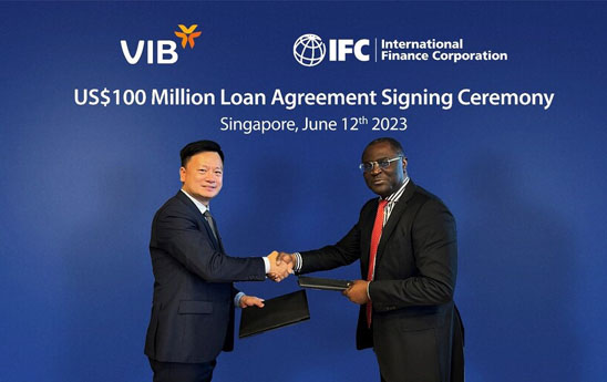 VIB ky ket hop dong vay moi voi IFC