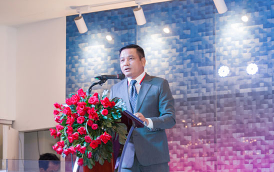 VRB Ho Chi Minh ky niem 15 nam 1