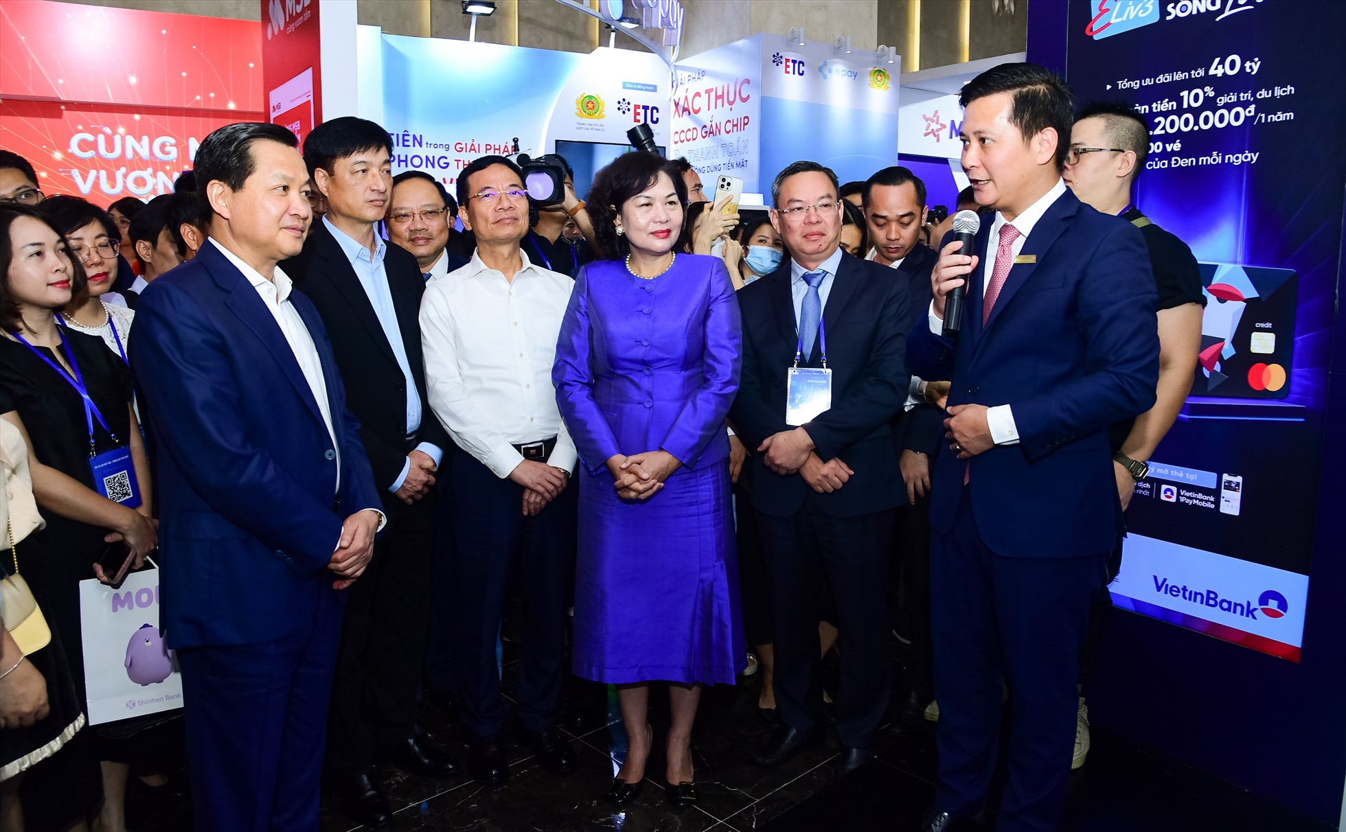 VietinBank voi chien luoc chuyen doi so dinh vi va tao da but pha