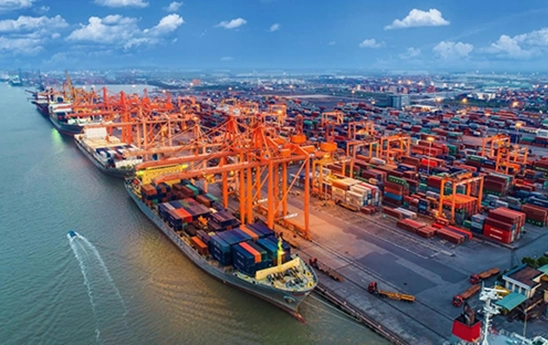 4 tháng đầu năm 2023, Việt Nam xuất siêu 6,35 tỷ USD