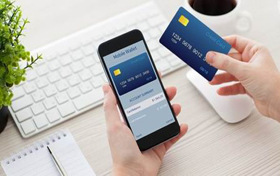 Trao đổi về mở thẻ ngân hàng bằng hình thức online