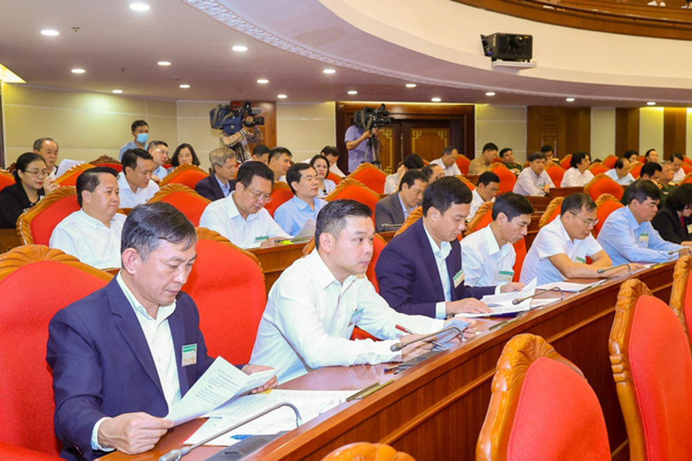 Hoi nghi quan triet trien khai Nghi quyet cua Bo Chinh tri 6