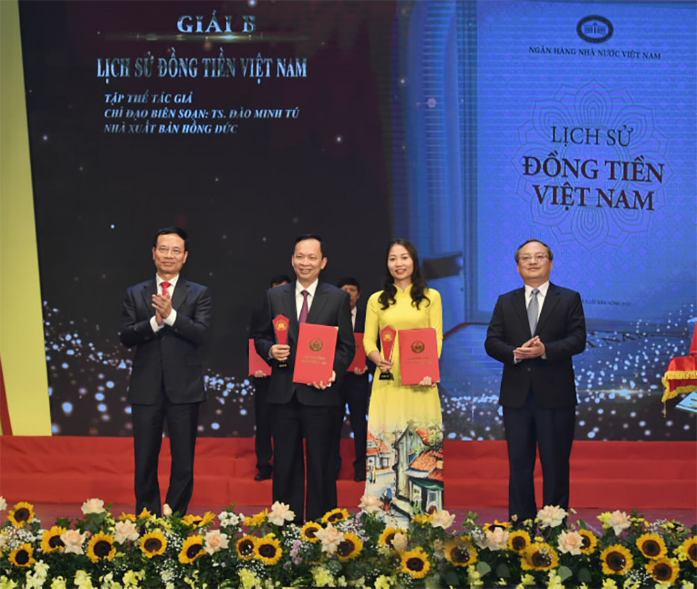 Lich su dong tien Viet Nam Ong Tu