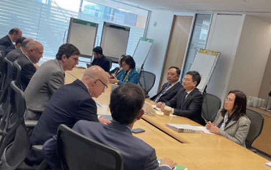Phó Thống đốc Phạm Thanh Hà gặp và làm việc với lãnh đạo IMF