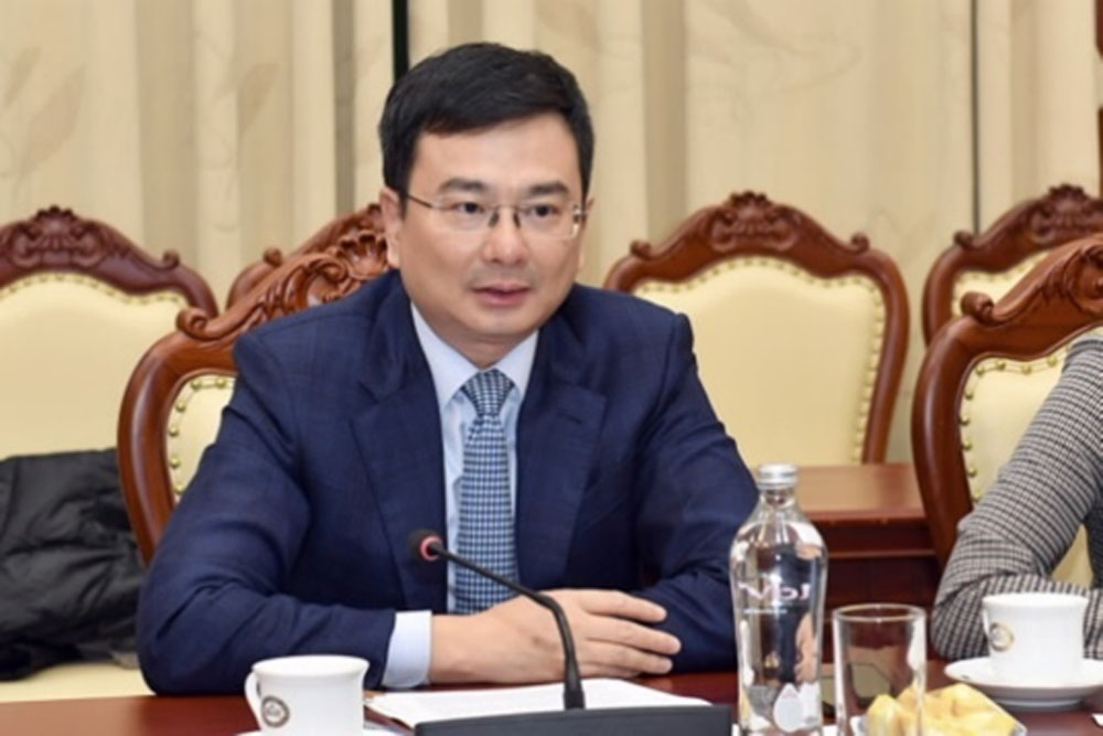 Pho Thong doc Pham Thanh Ha tiep xa giao 2