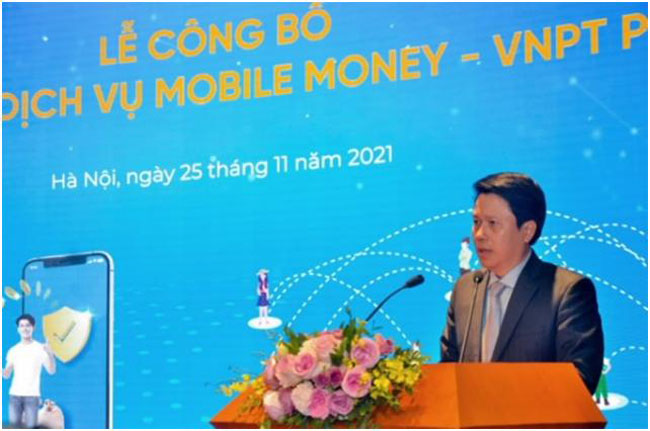 Trao Giay phep trien khai thi diem dich vu Mobile Money cho VNPT 2