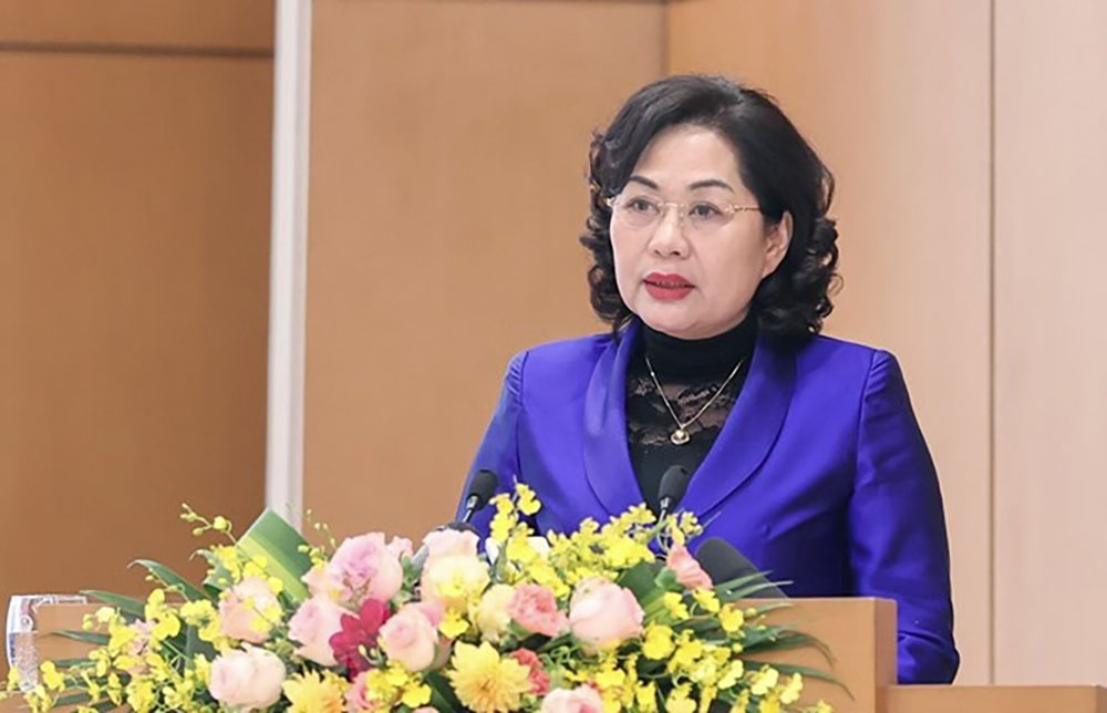 chinh sach tien te ung pho linh hoat