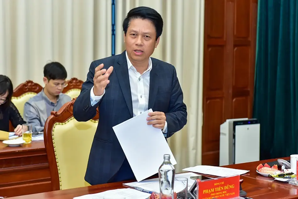 thuc day ung dung du lieu ve dan cu trong hoat dong ngan hang4