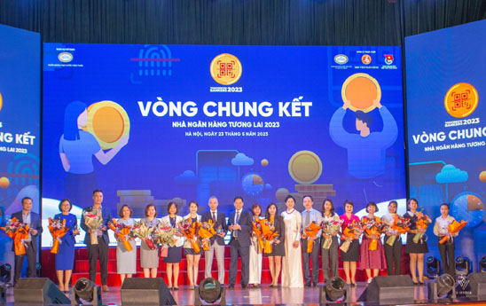 OCB gop suc lan toa thong tin