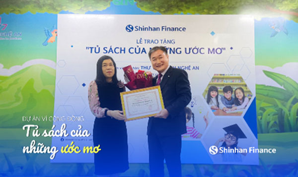 Shinhan Finance tang Tu sach cua nhung uoc mo 3