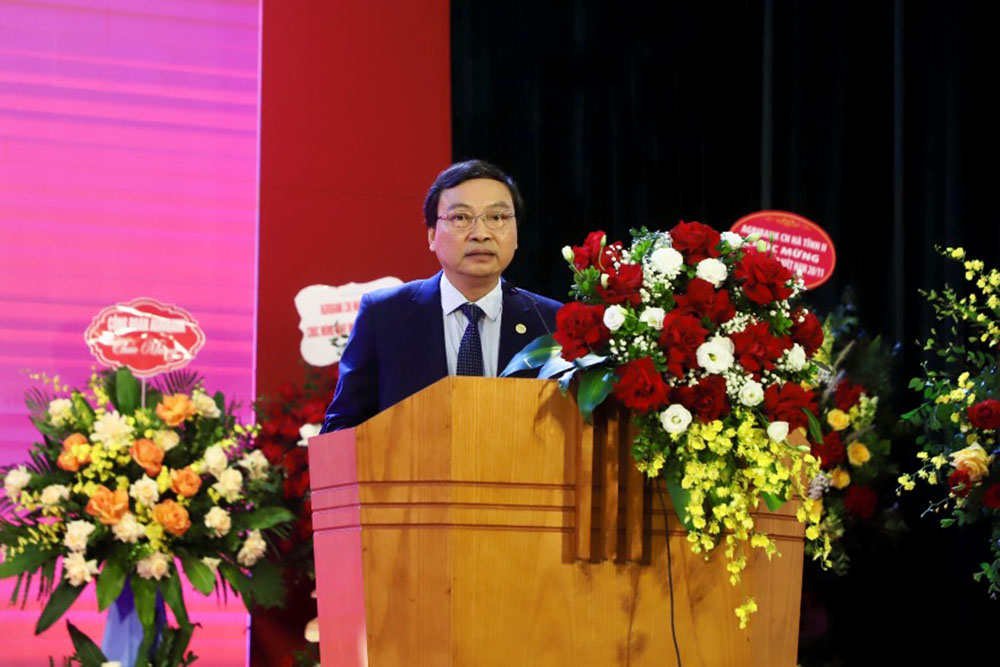 Truong dao tao can bo agrinkbank