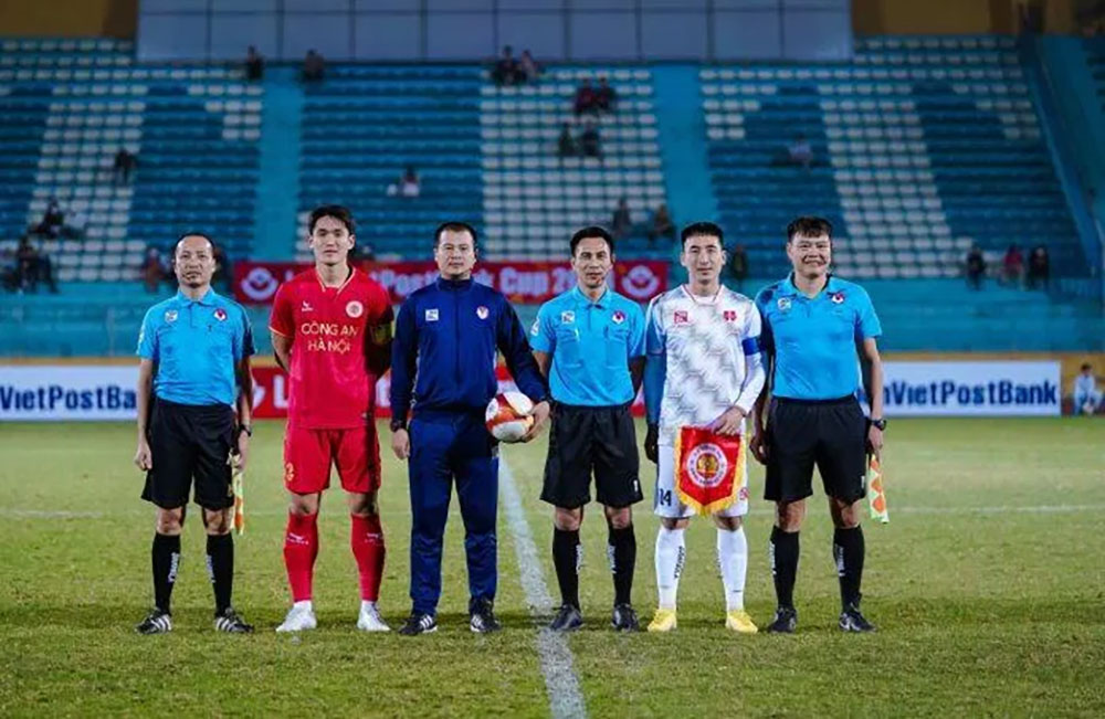 khai mac giai bong da tu hung lienvietpostbank cup 2023
