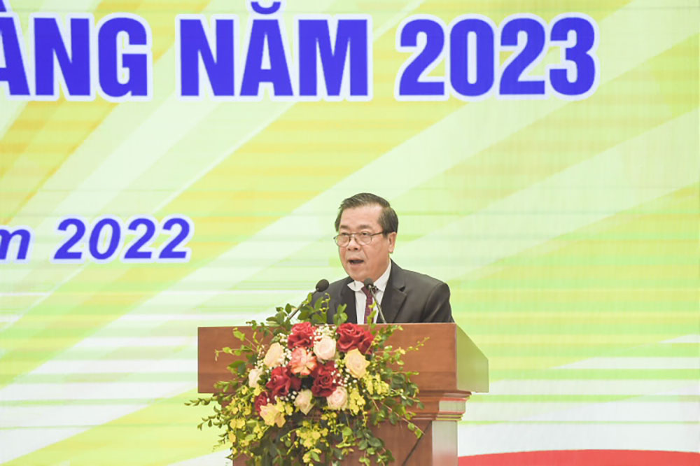 phat dong phong trao thi dua hoan thanh xuat sac nhiem vu nganh ngan hang nam 2023